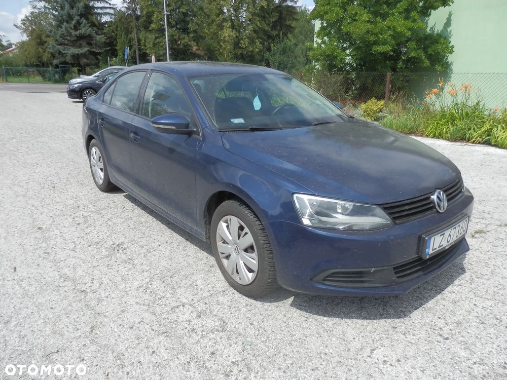 Volkswagen Jetta 1.6 TDI Trendline - 3