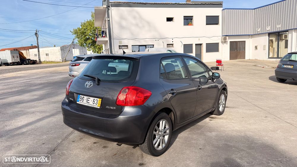 Toyota Auris 1.4 VVT-i AC+VSC - 5
