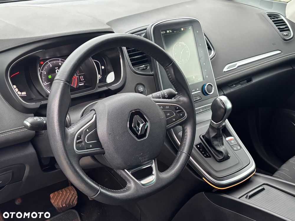 Renault Scenic ENERGY TCe 140 EDC LIMITED - 18