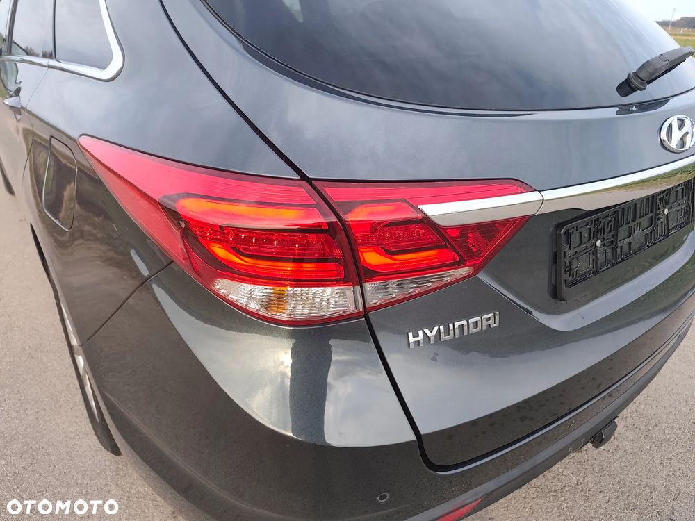 Hyundai i40 1.6 GDI Comfort + - 34