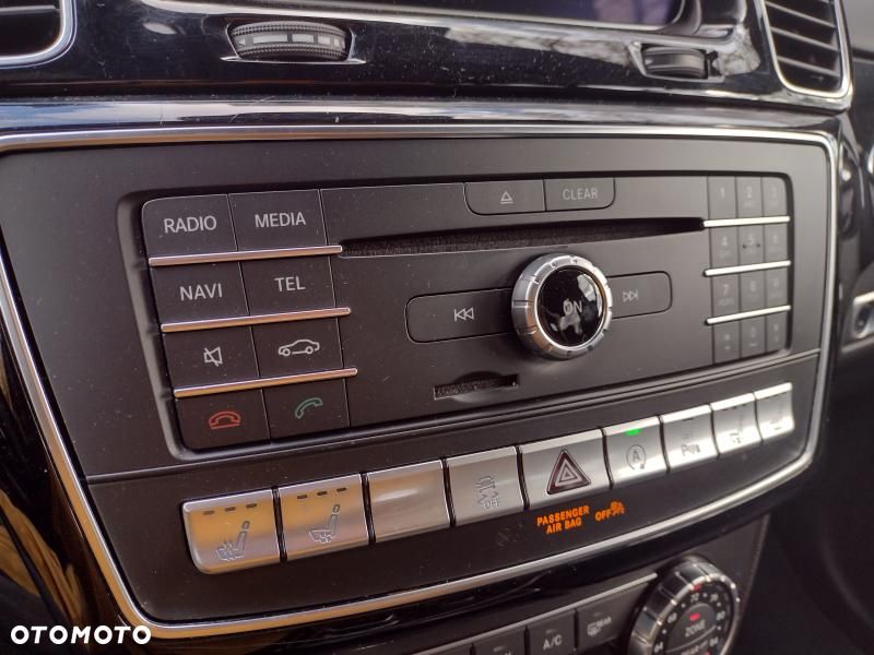 Mercedes-Benz GLS - 14
