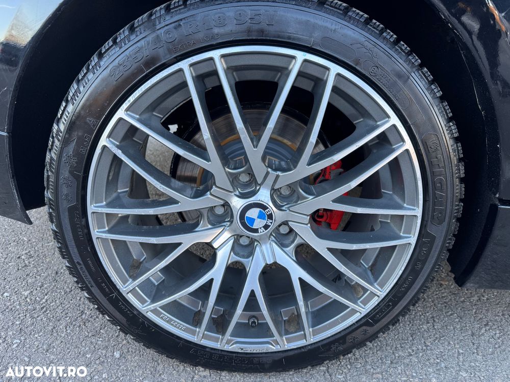 BMW Seria 3 320d DPF Edition Fleet Sport - 12