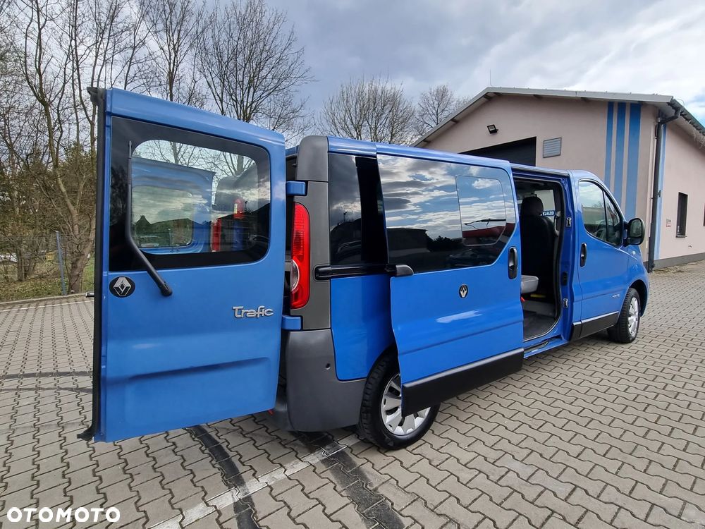 Renault Trafic L1H1 Passenger Lux - 15