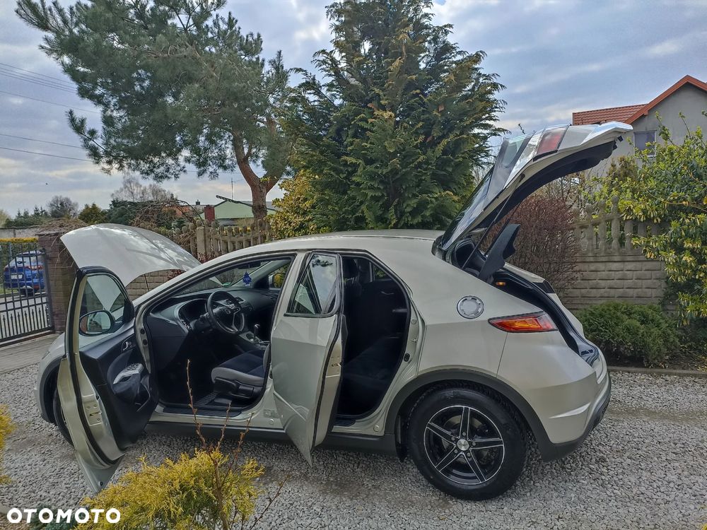 Honda Civic 1.4i-DSi - 15