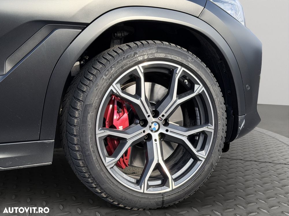 BMW X6 M M50i - 8
