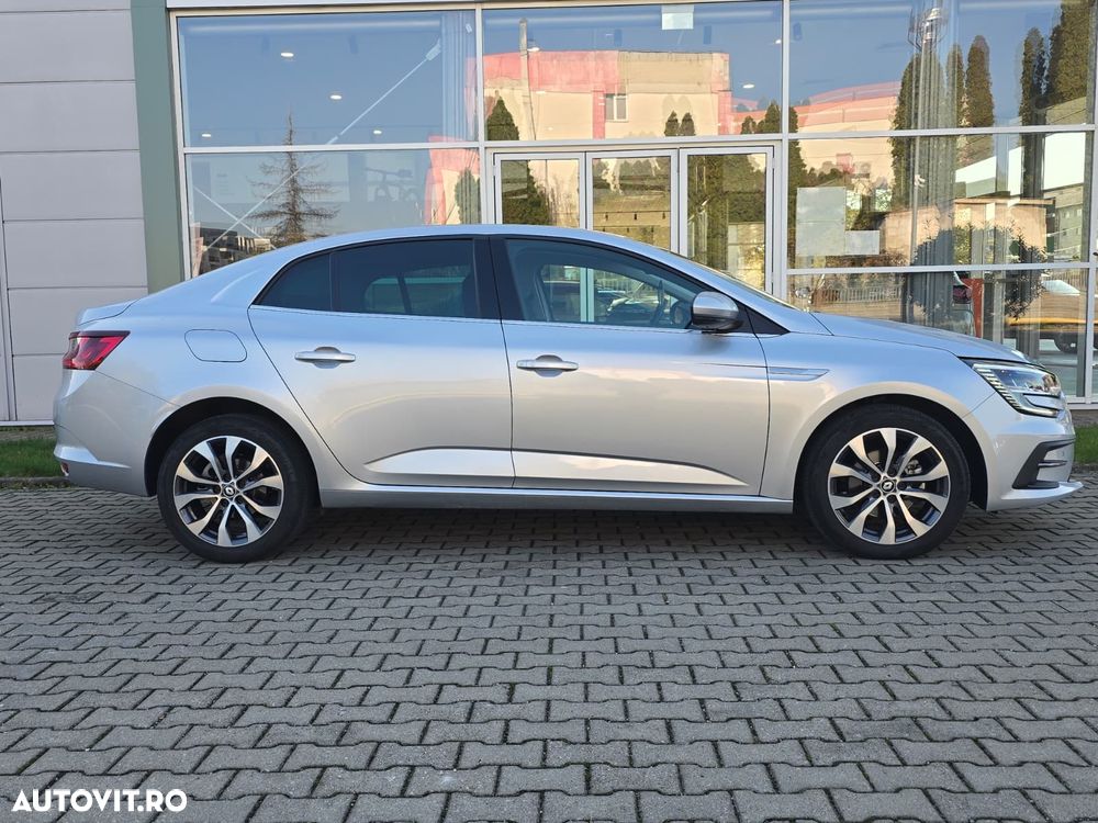 Renault Megane TCe 140 EDC GPF Techno - 26