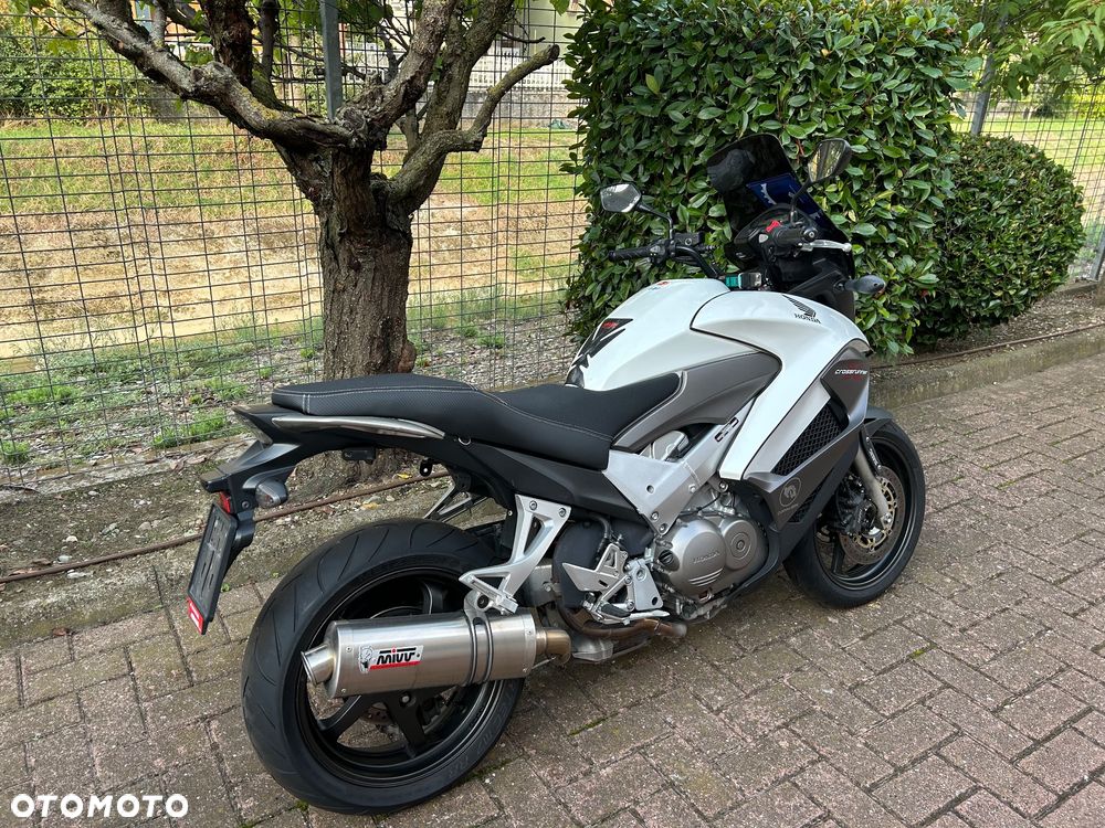 Honda VFR - 14