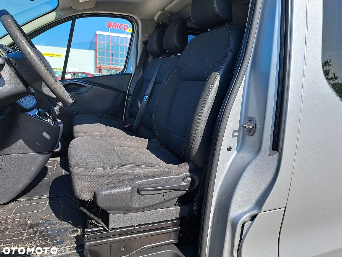 Opel Vivaro - 6