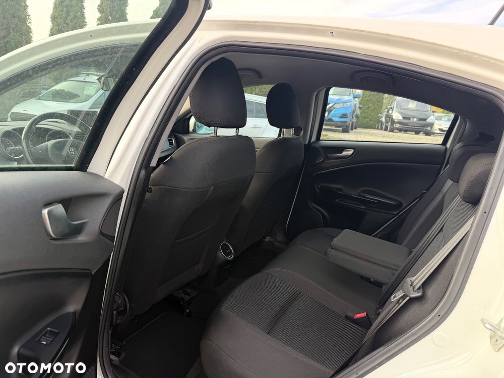Alfa Romeo Giulietta 1.4 TB 16V Multiair Turismo - 12