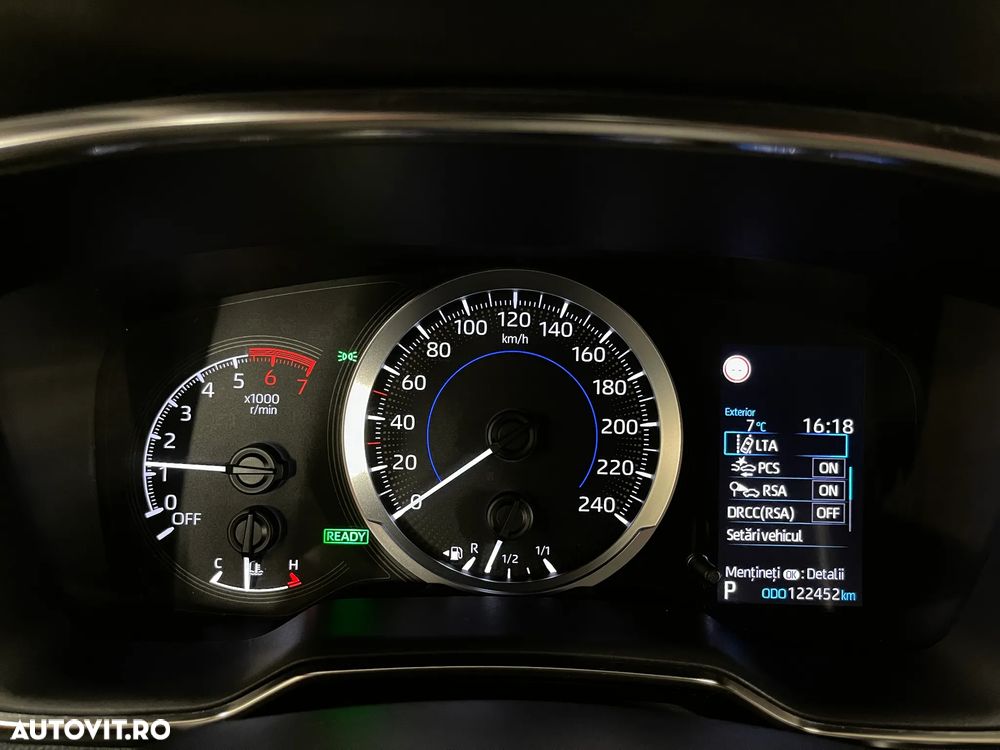 Toyota Corolla 1.8 Business Edition - 25