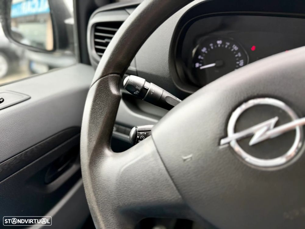 Opel Vivaro 1.5 CDTi L3H1 Essentia Inc - 18