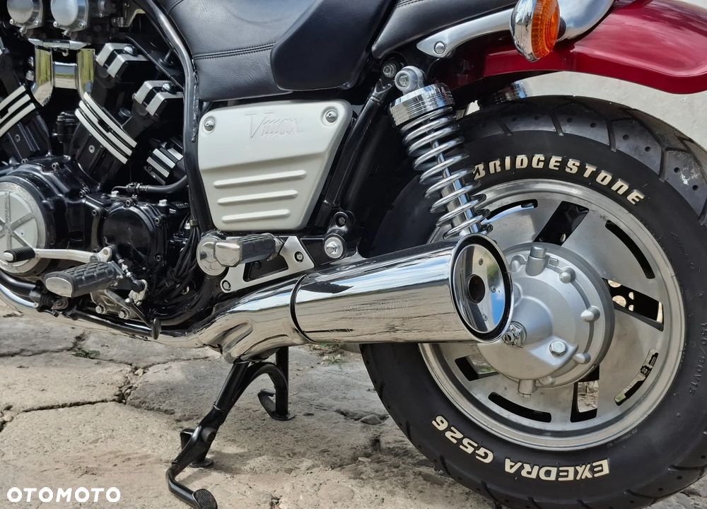 Yamaha V-MAX - 19