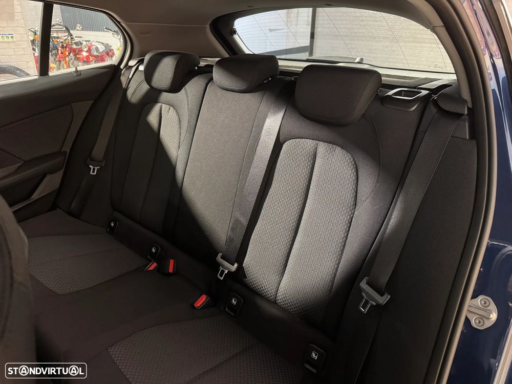 BMW 116 i Aut. - 18