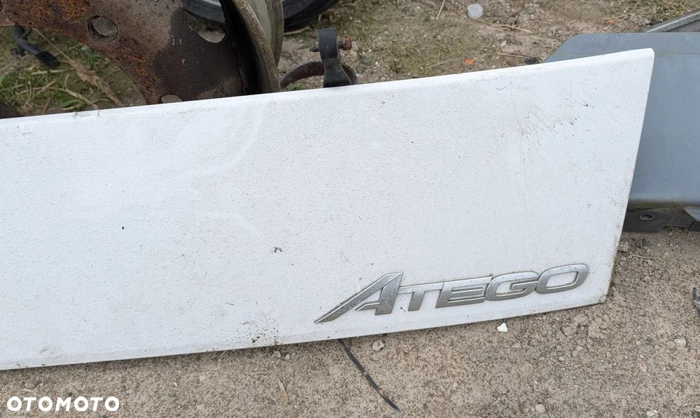 GRILL MASKA MERCEDES ATEGO A9677510109 - 2