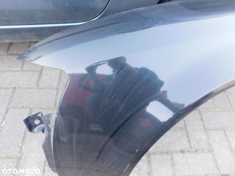 błotnik lewy przód AUDI A4 B6 LZ9W - 2