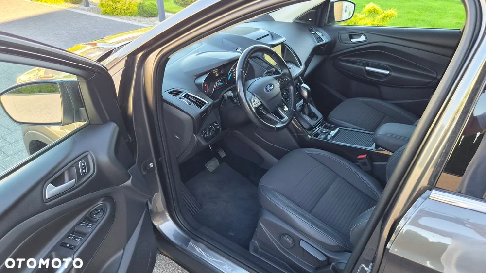 Ford Kuga 2.0 TDCi 4x4 Titanium - 7