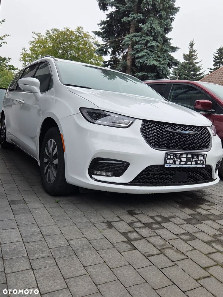 Chrysler Pacifica - 14