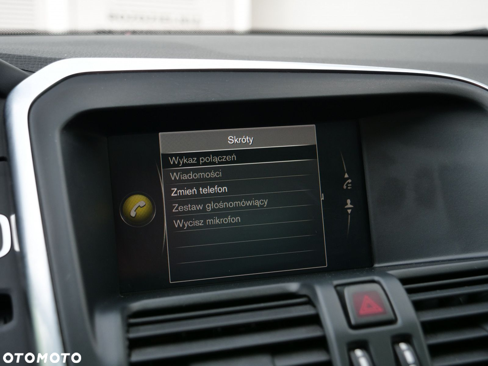 Volvo XC 60 - 22