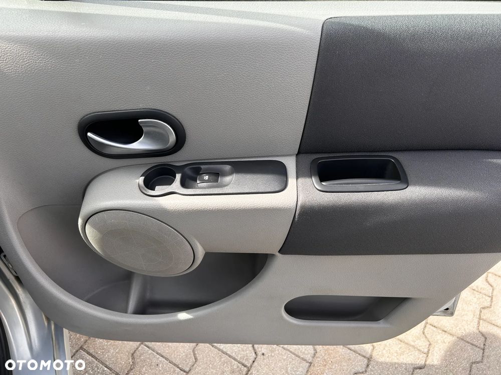 Renault Modus 1.2 16V Cite - 12