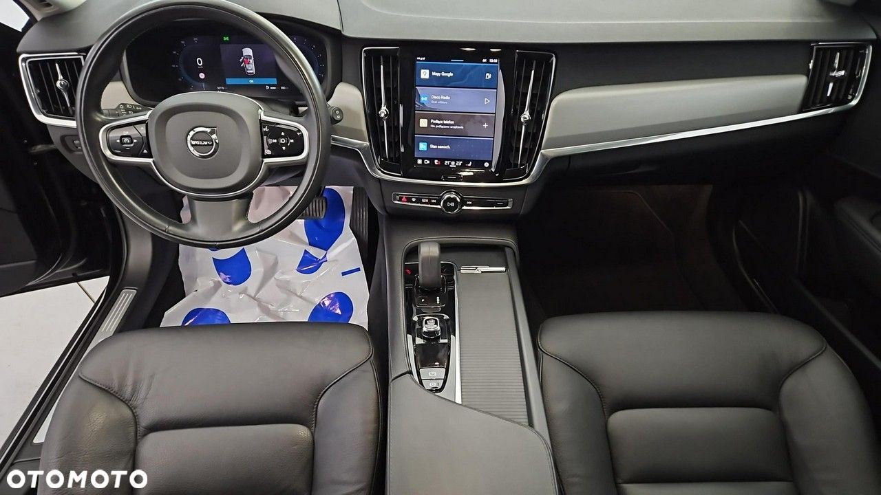 Volvo V90 - 13