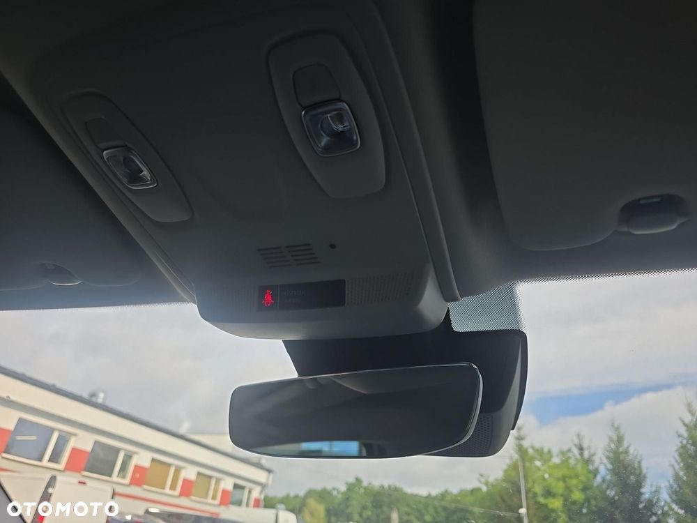 Renault Megane 1.5 Blue dCi Intens - 20