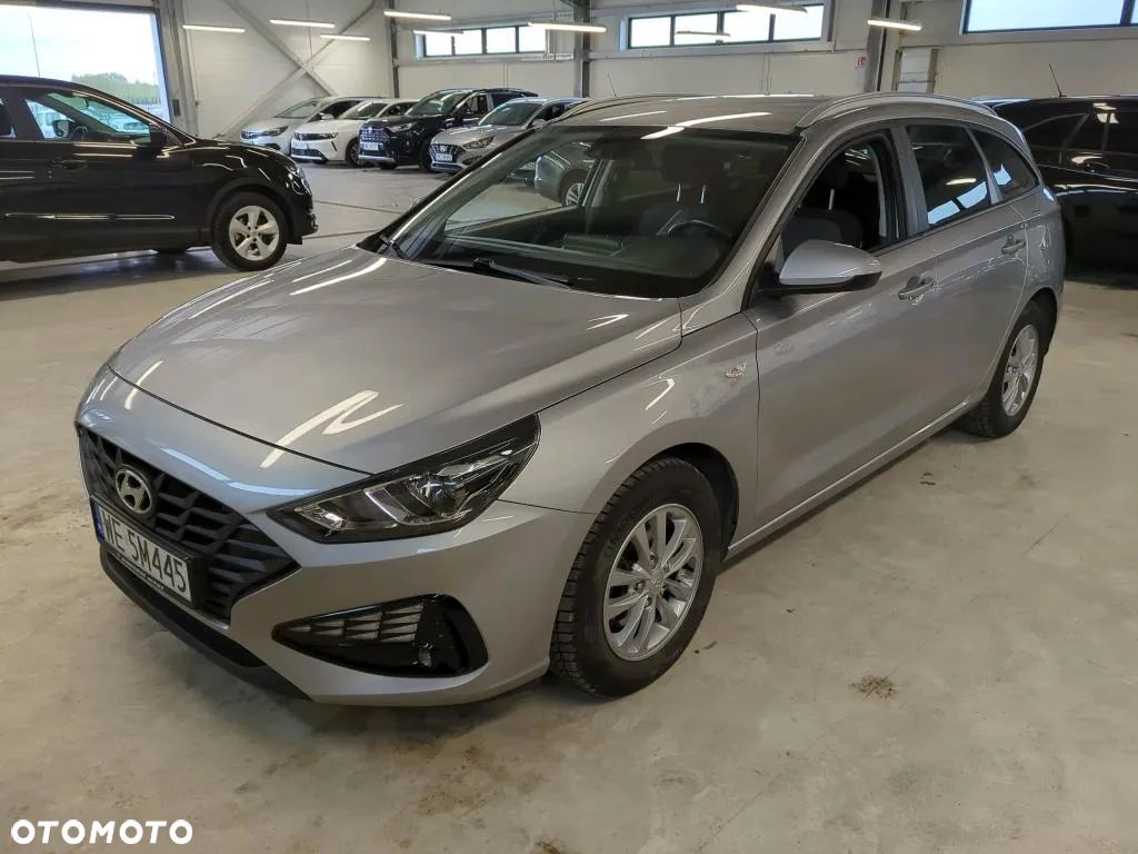 Hyundai i30 1.5 DPI Classic + - 1