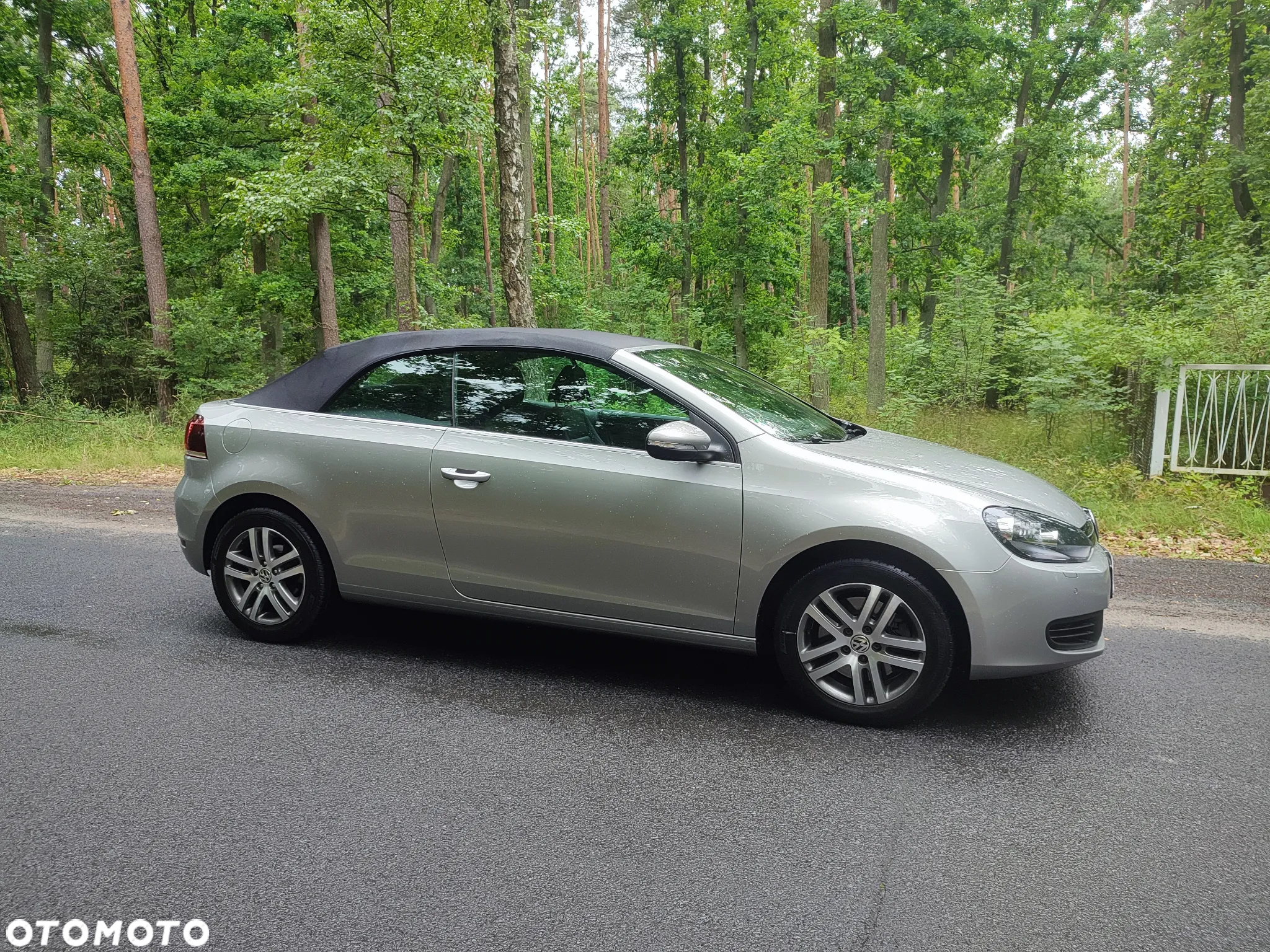 Volkswagen Golf Cabrio 2.0 TDI BlueMotion Technology Cup - 9