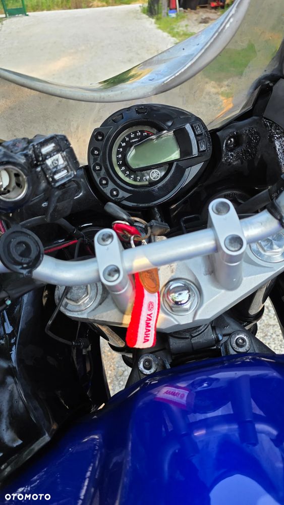 Yamaha FZ6 - 23