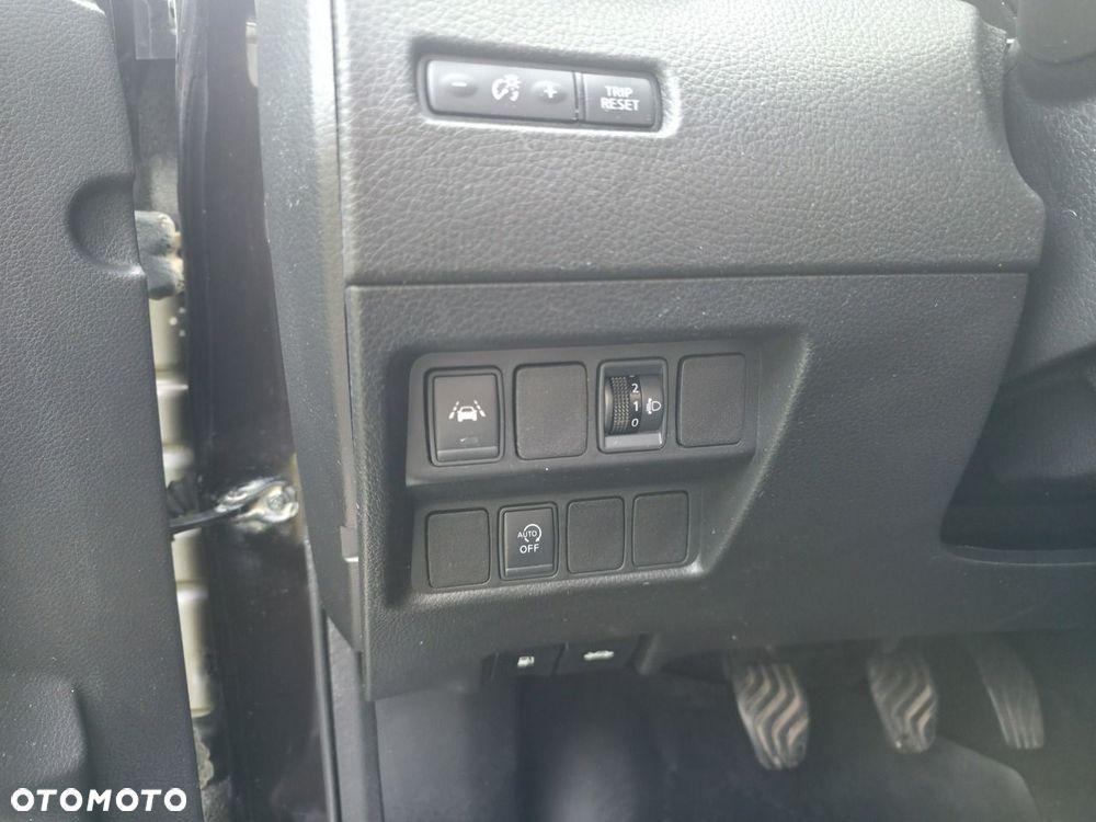Nissan Qashqai - 23