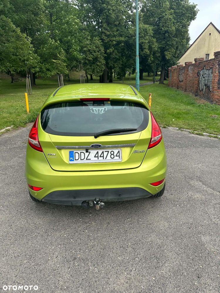 Ford Fiesta - 9