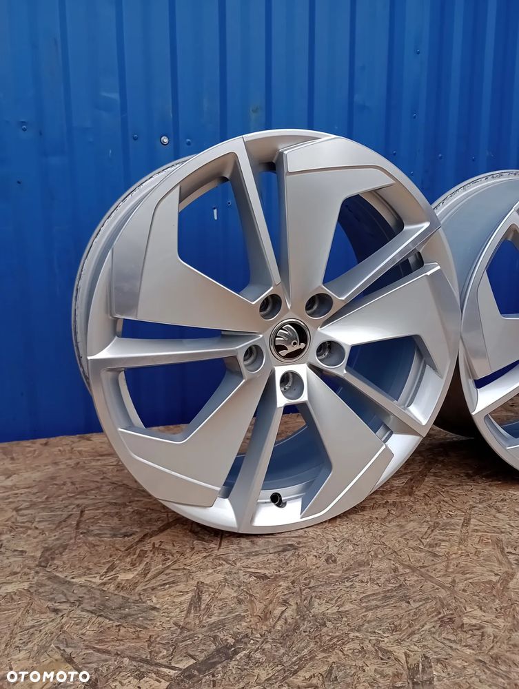 FELGI ALUMINIOWE 5x112 R18 ET48 7,5J SKODA OCTAVIA SUPERB YETI KAROQ - 4