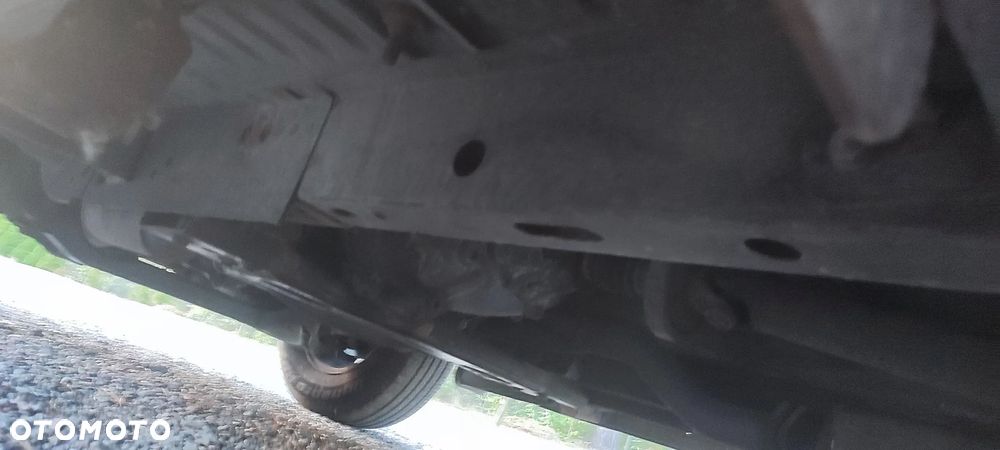 Jeep Cherokee 3.7 Automatik Limited - 25