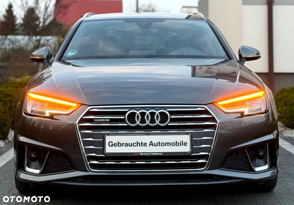 Audi A4 Avant 40 TDI Quattro S Line S tronic - 2