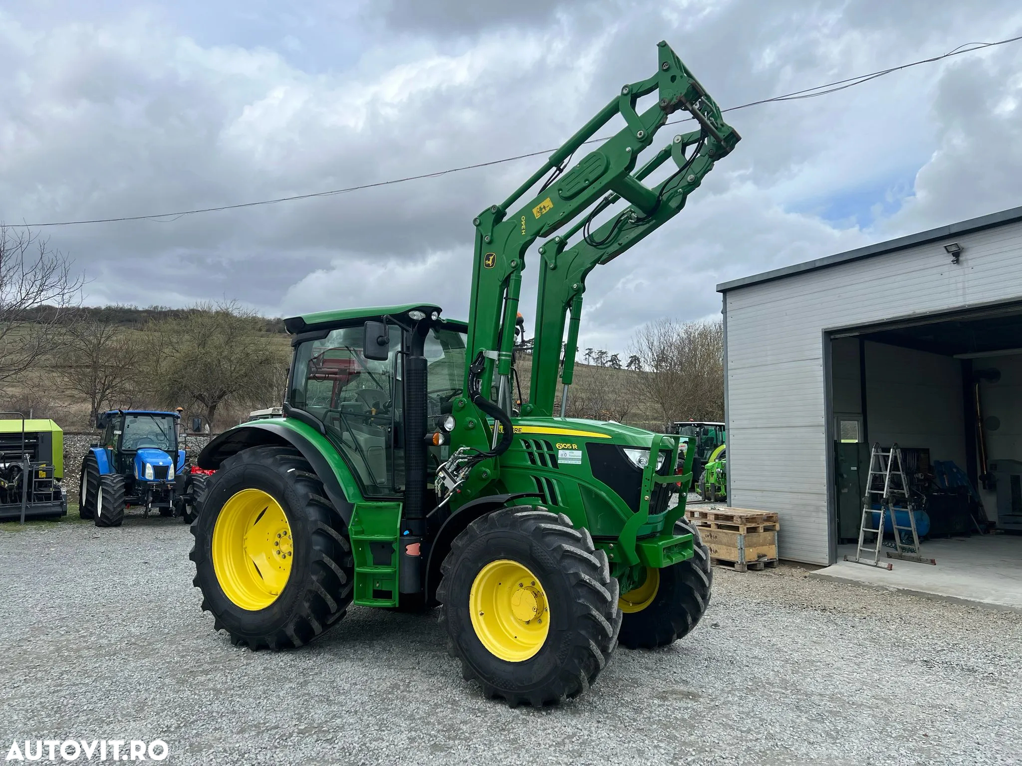 John Deere 6105R - 5