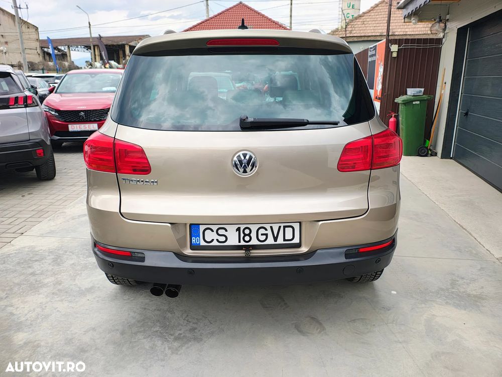 Volkswagen Tiguan 1.4 TSI BlueMotion Technology Exclusive - 12