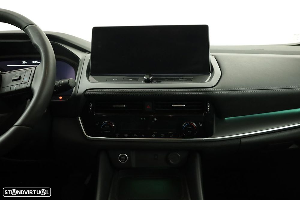 Nissan Qashqai 1.3 DIG-T N-Connecta LED Xtronic - 9