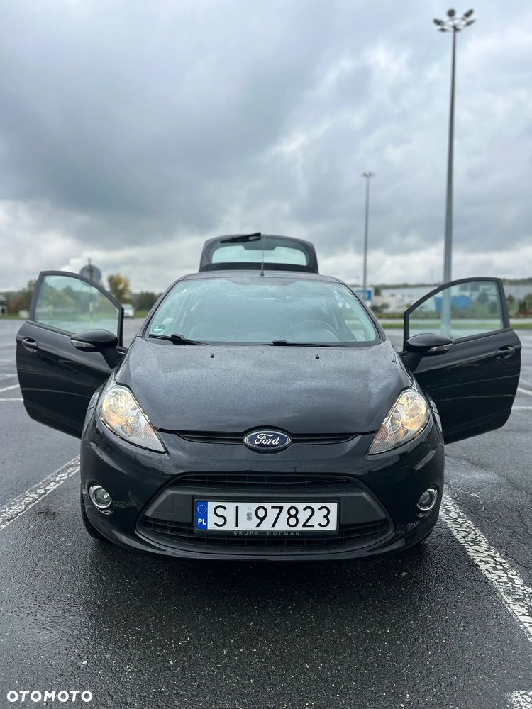 Ford Fiesta - 10