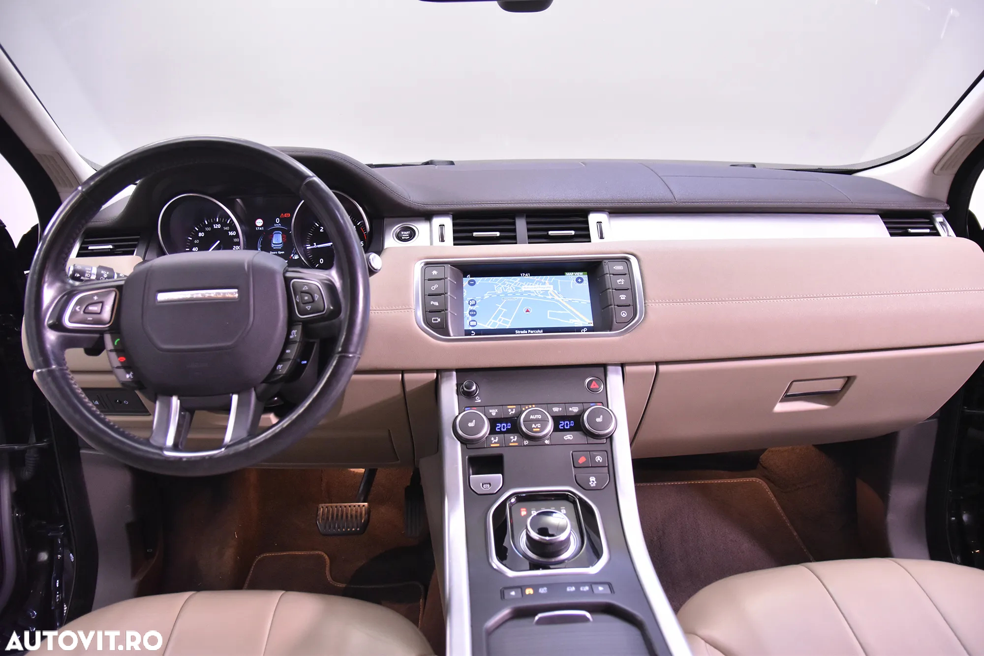 Land Rover Range Rover Evoque - 9