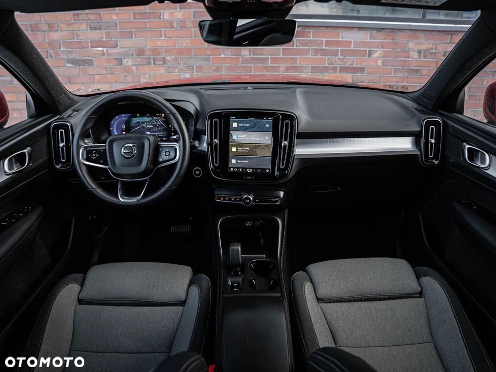 Volvo XC 40 - 5