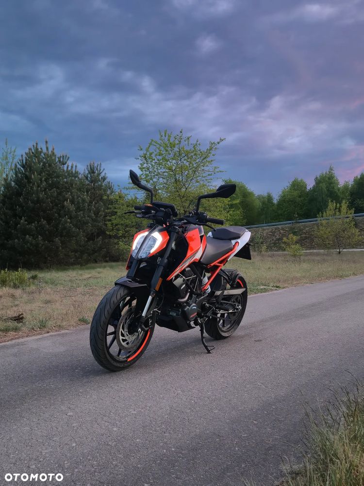 KTM Duke 125 - 1