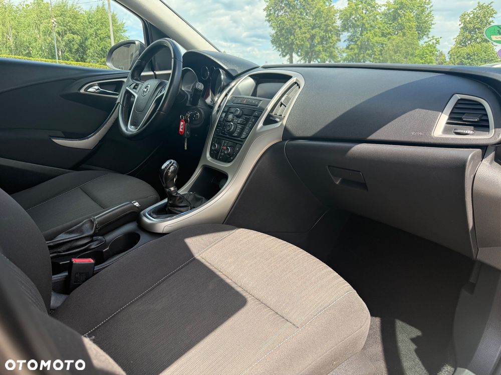 Opel Astra 1.4 T Cosmo - 35