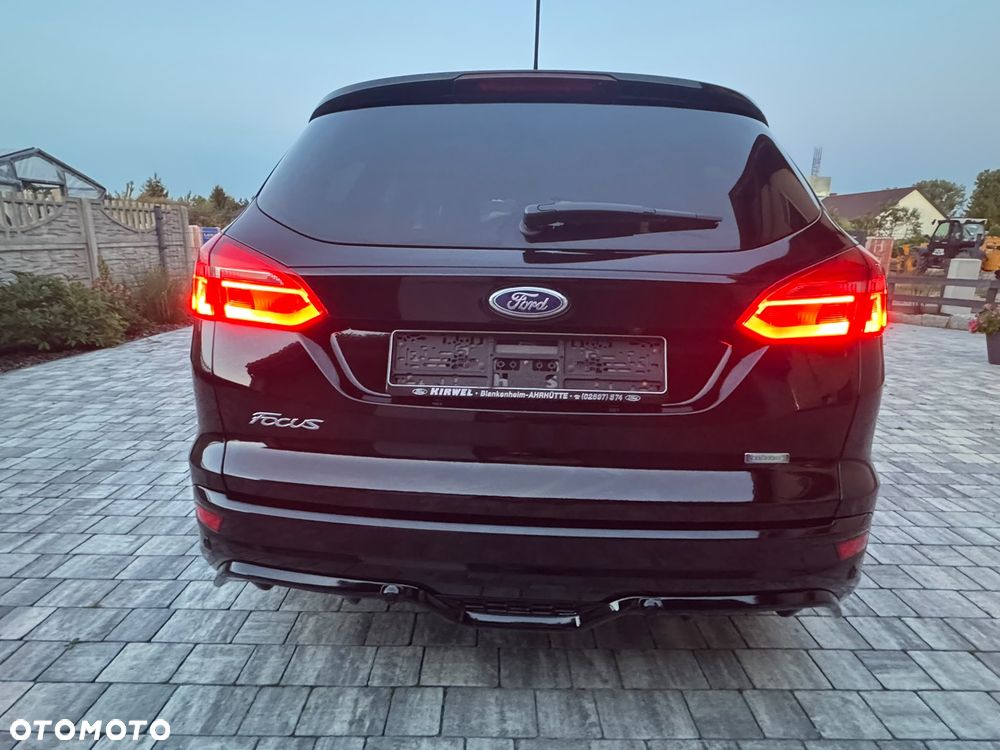 Ford Focus 1.0 EcoBoost ST-Line Black ASS - 6