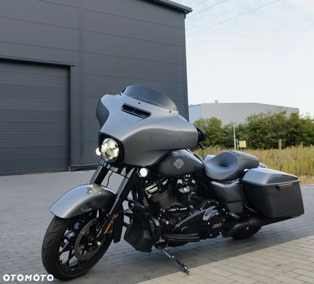 Harley-Davidson Touring Street Glide - 7