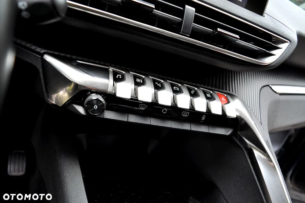 Peugeot 3008 BlueHDi 130 Stop & Start Active Business-Paket - 30