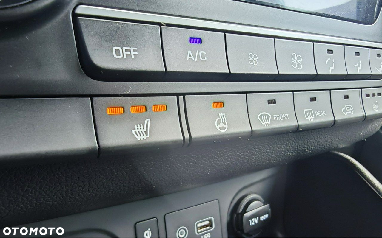 Hyundai Tucson - 16