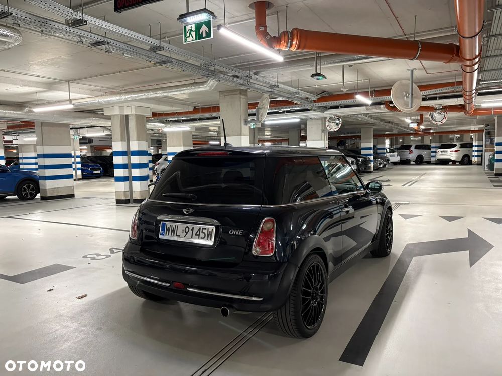 MINI ONE Standard - 26