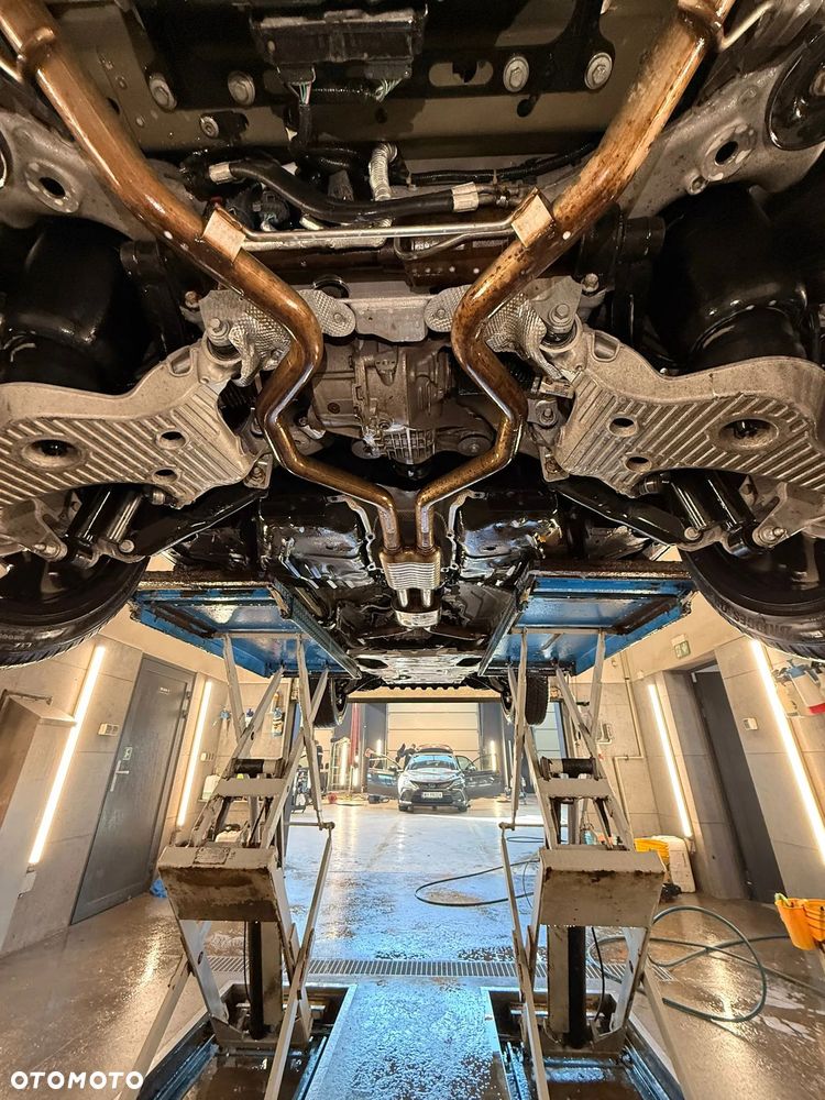 Land Rover Range Rover - 28