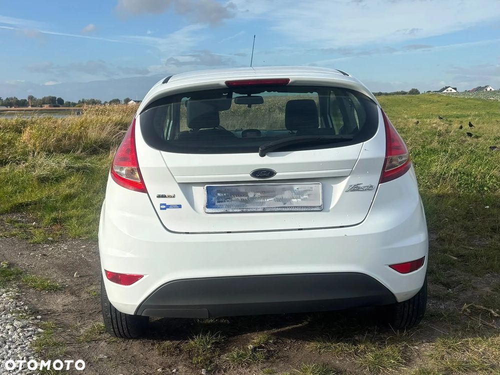 Ford Fiesta - 4