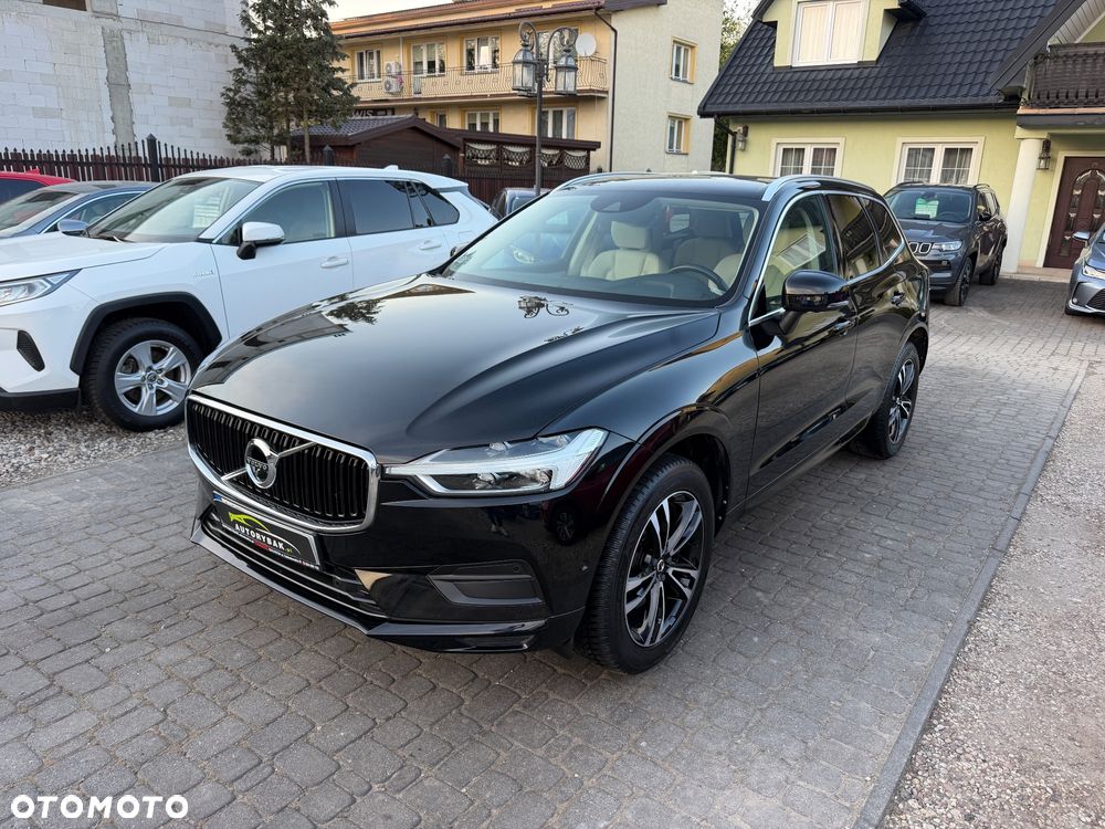Volvo XC 60 D4 Momentum Pro - 22