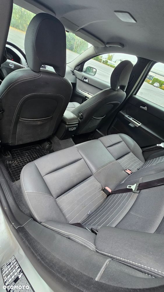 Volvo S40 2.0D Momentum - 6